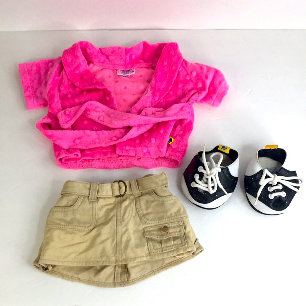 Build-A-Bear Shoes, Skirt, Bathrobe (Lot of 3) *2A